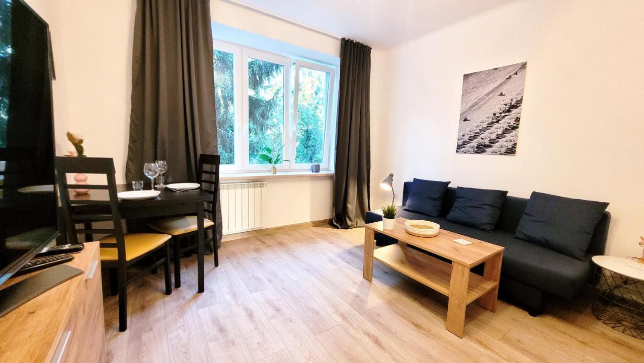 Great Life - Apartment Next To Metro Station Варшава Экстерьер фото
